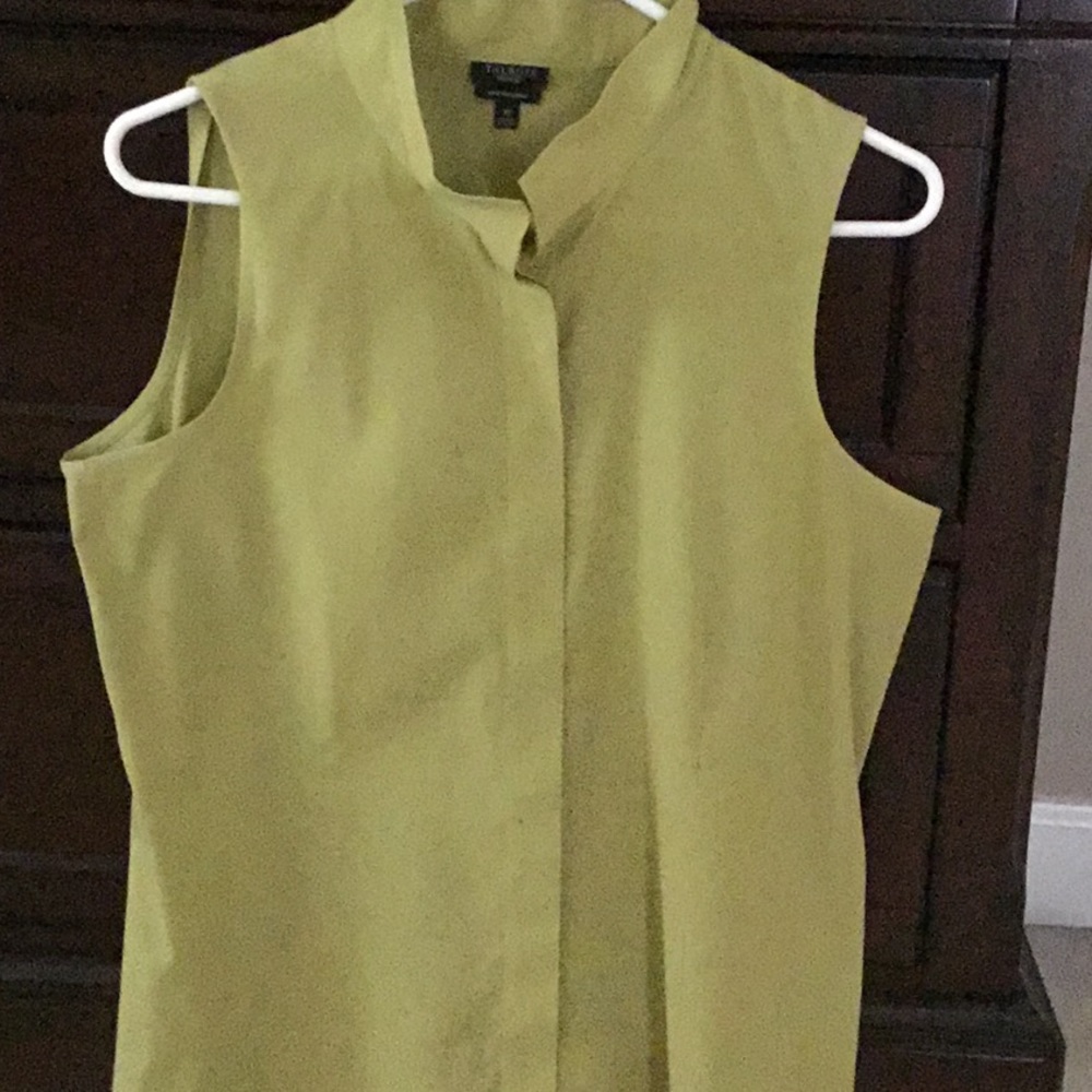 Sleeveless Top